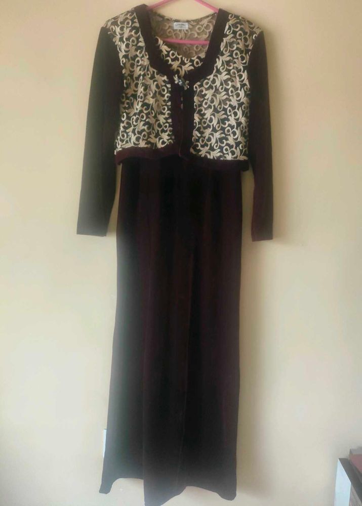 Women S-M Maroon Velvet 2-piece Max