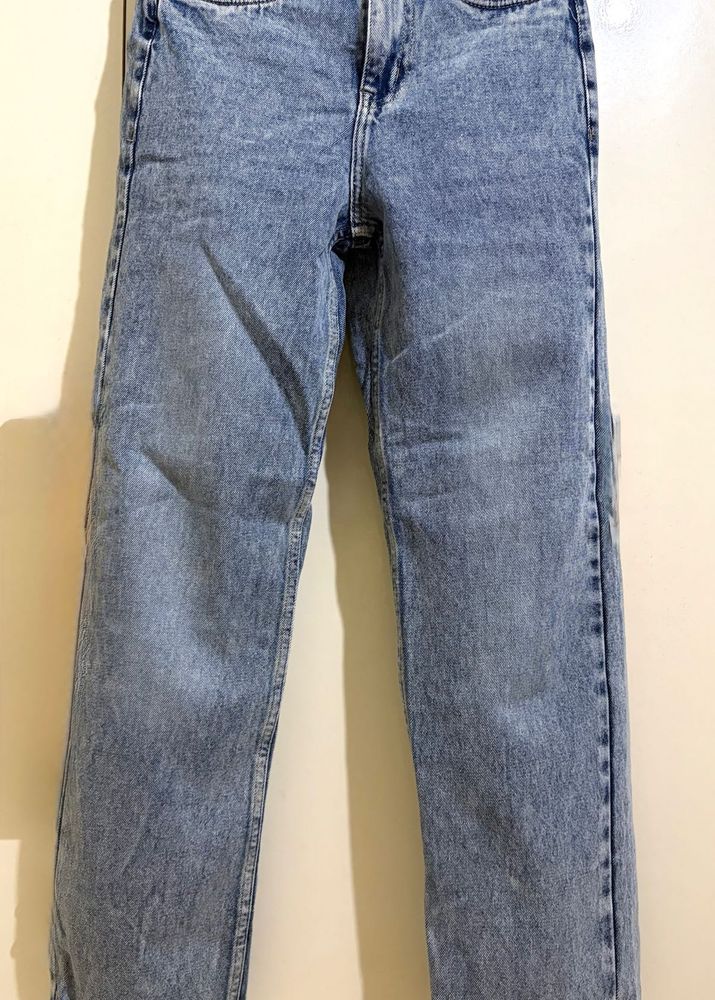 Light Wash Denim Jeans
