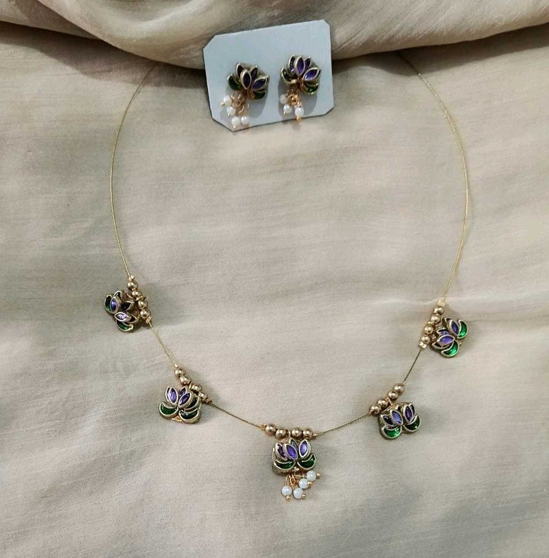 Lotus Design Jewellery Set