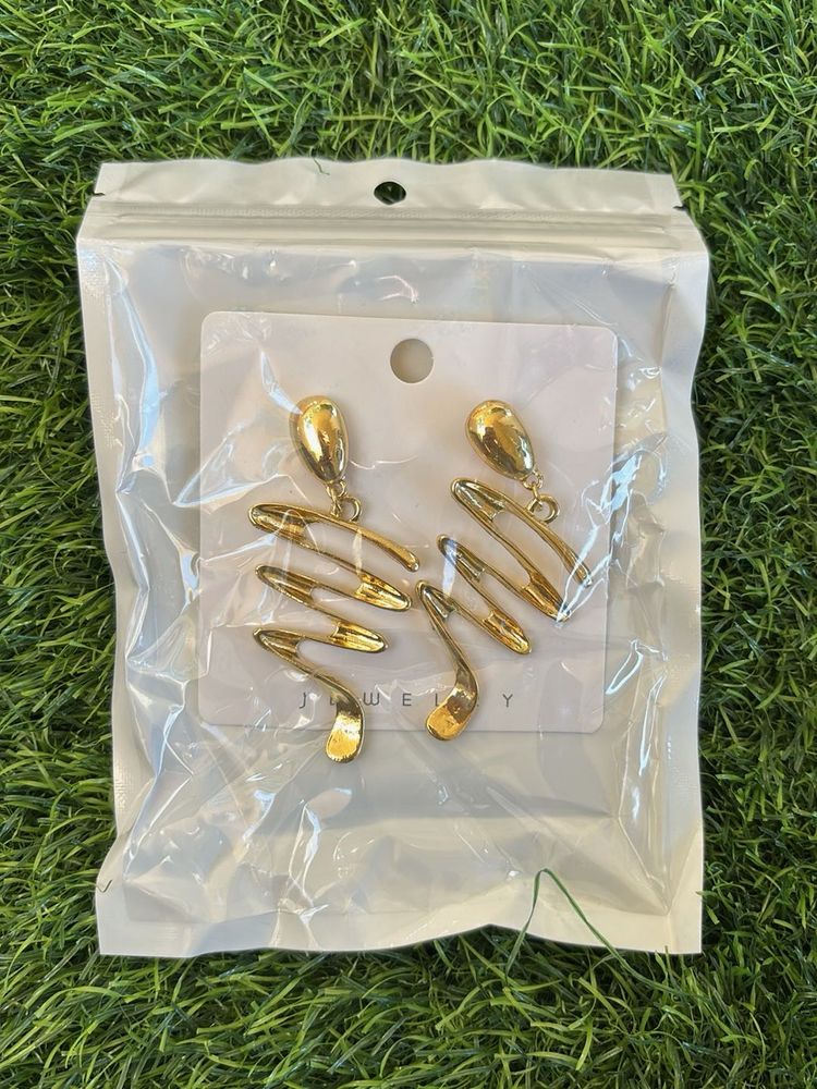 Chic Gold-Tone Statement Earrings