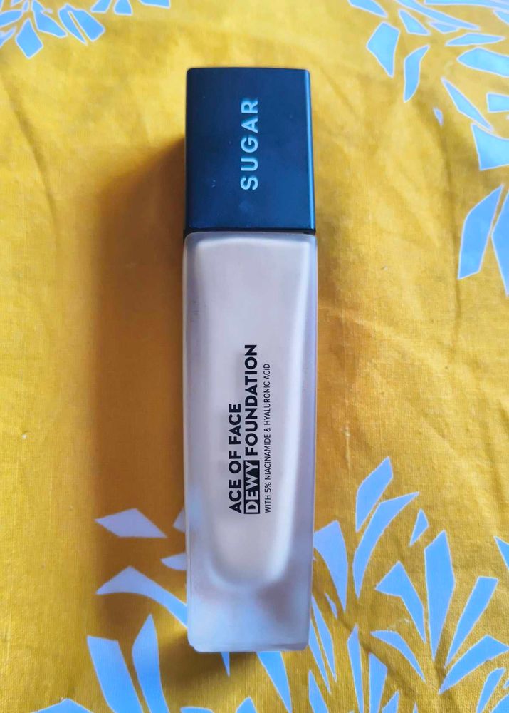 SUGAR Ace of Face Dewy Foundation