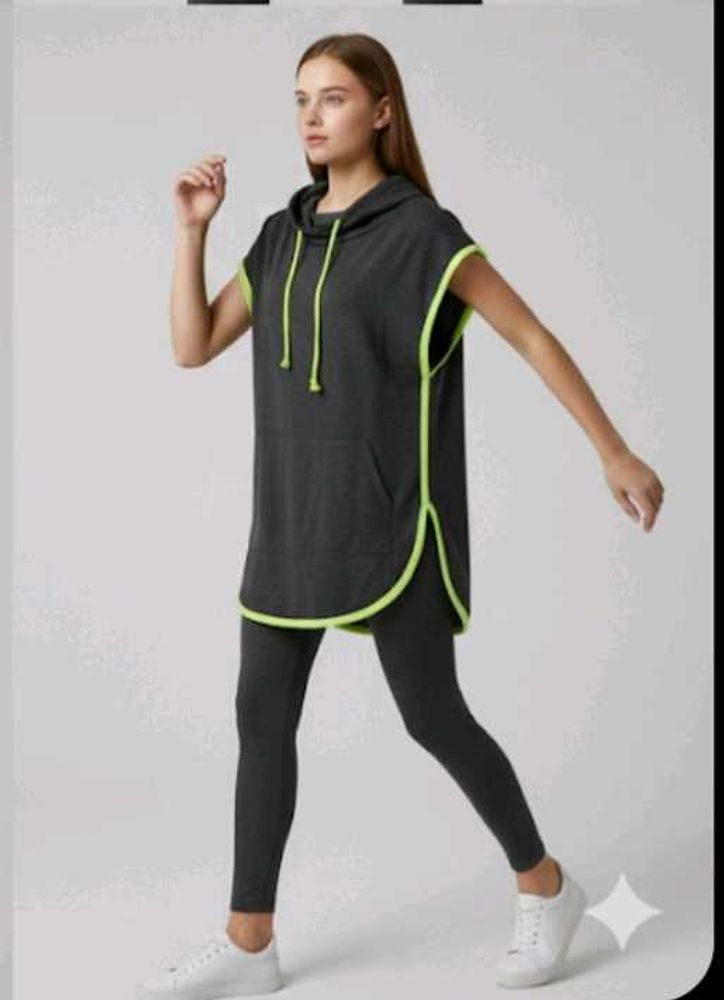 Sleeveless Hoodie Tunic Top