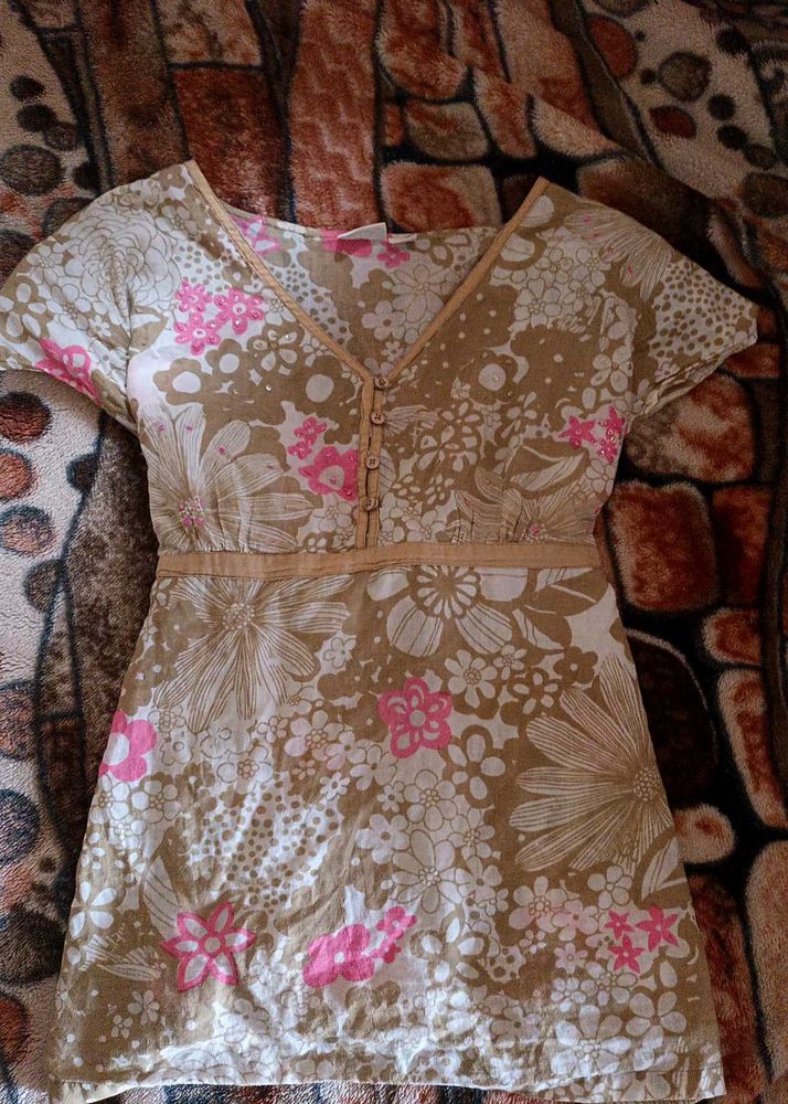 Floral Print V-Neck Top