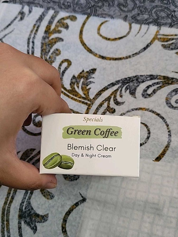 Green Coffee Blemish Clear Day &amp; Night Cream