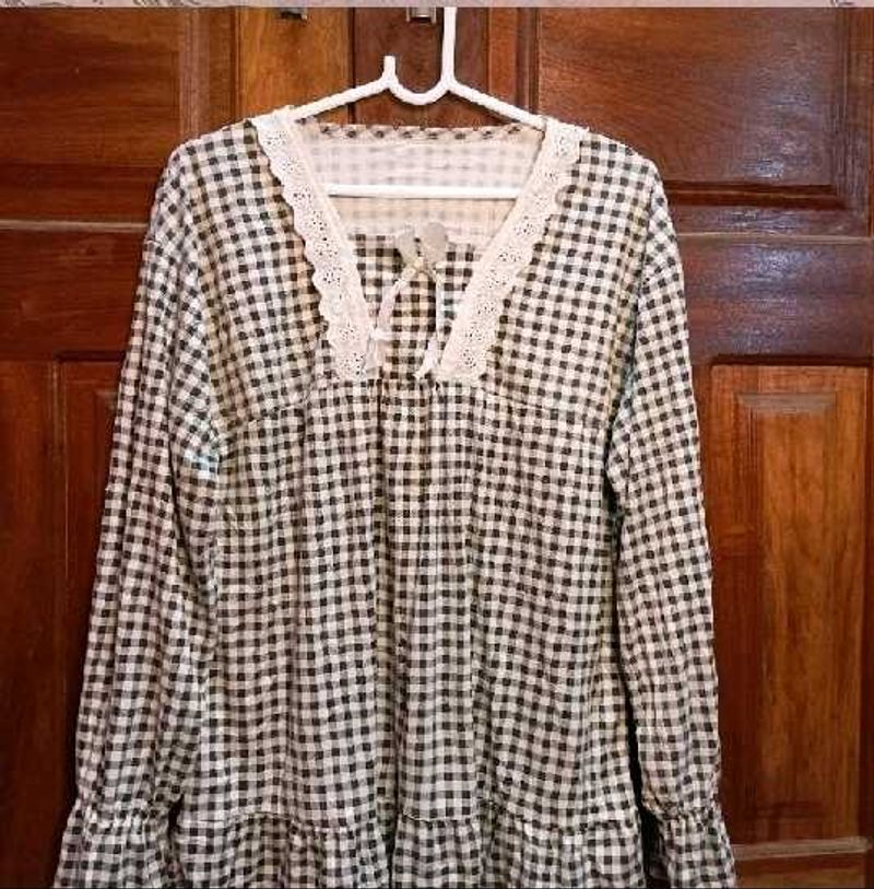 gingham ribbon lace top🥨