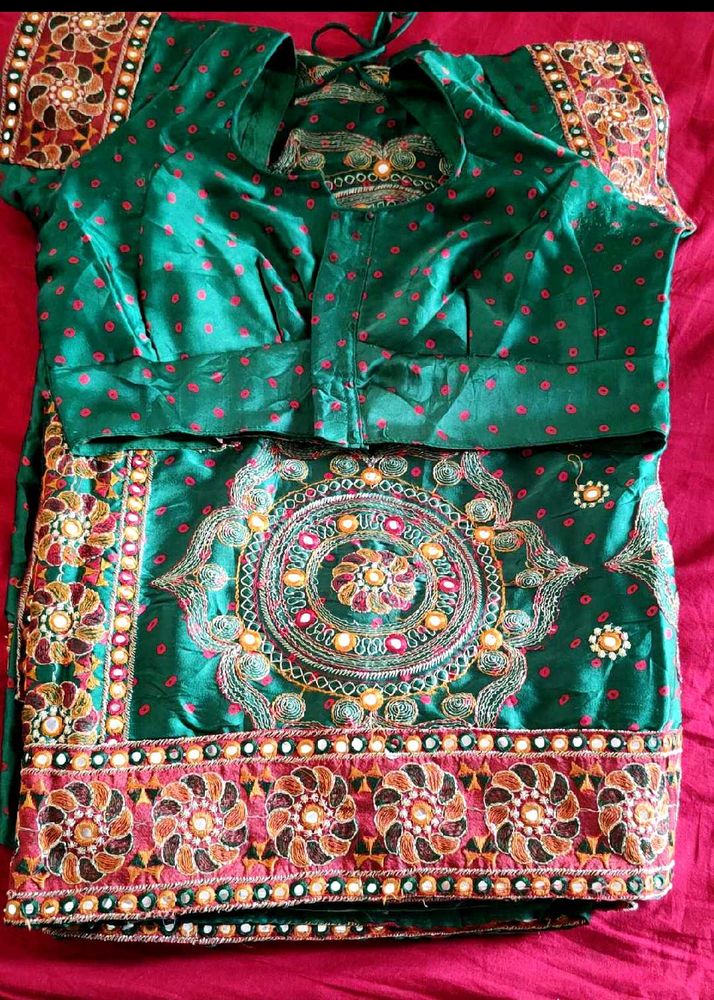 Green Embroidered Saree with Blouse Piece