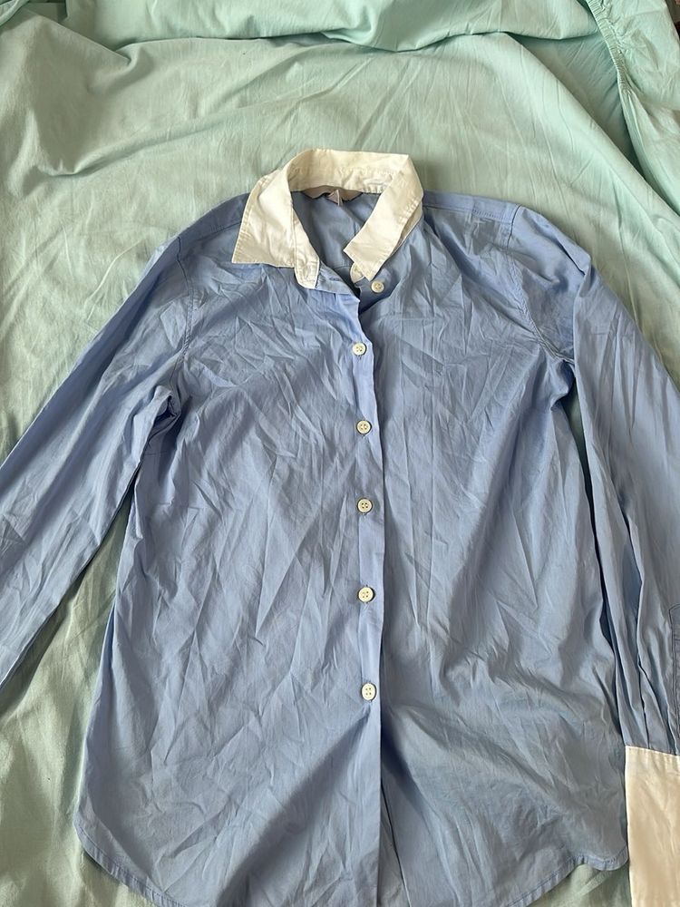 H&amp;M Classic Blue &amp; White Button-Up Shirt
