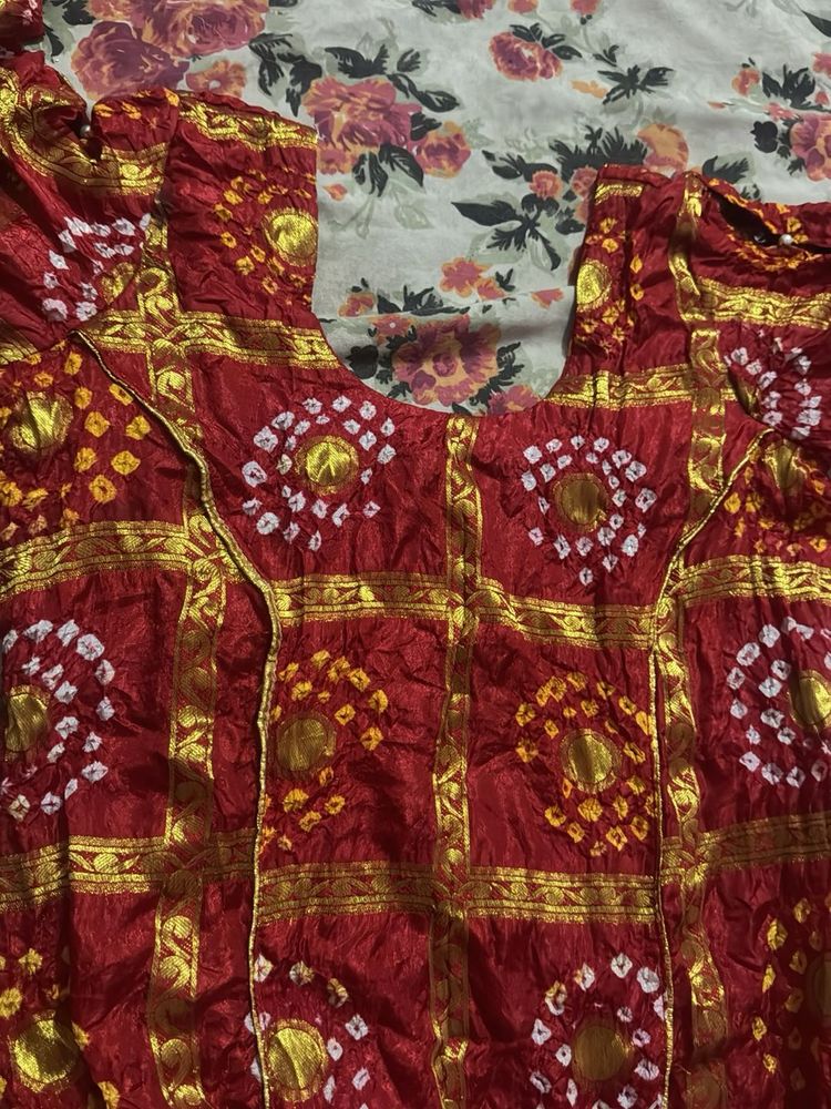 Beautiful Red Bandhani Banarsi kurti