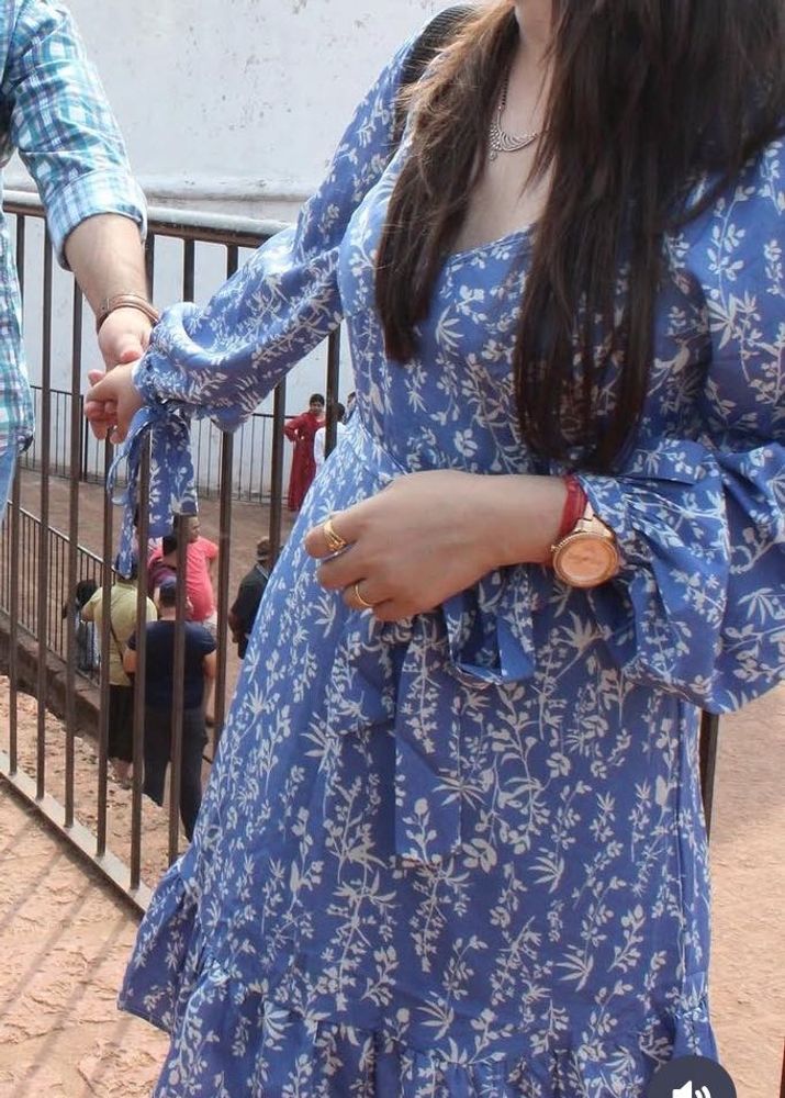 Blue Floral Print Midi Dress
