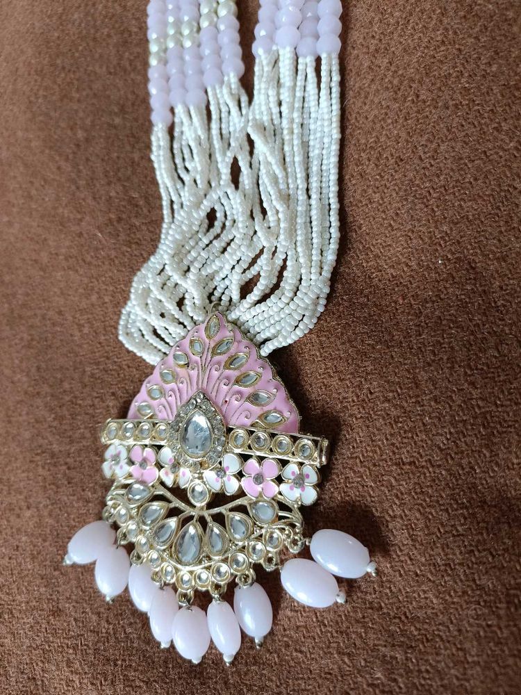 Elegant Pastel Beaded Necklace