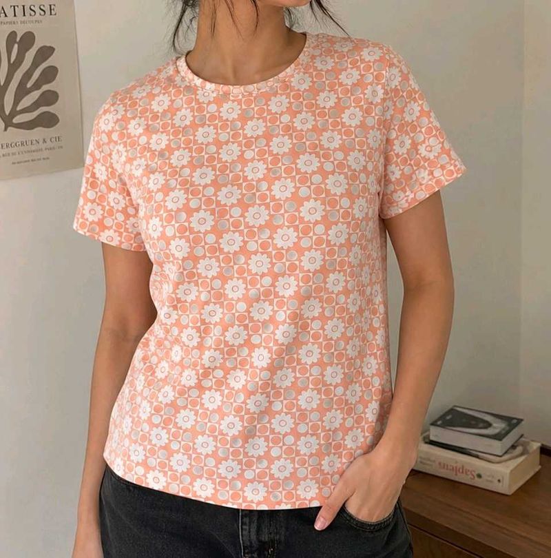 Retro Floral Print T-Shirt