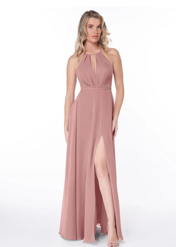 new Blush peach back less bow dress👗(surplus)
