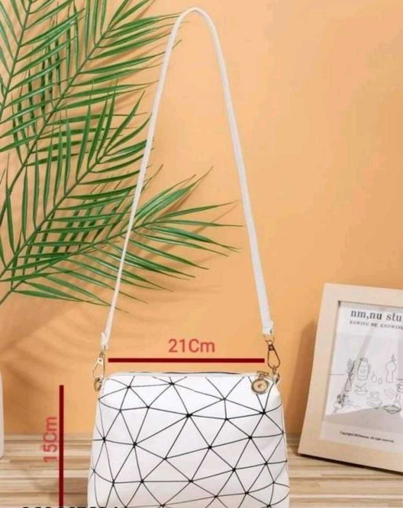 Geometric Print sling Bag