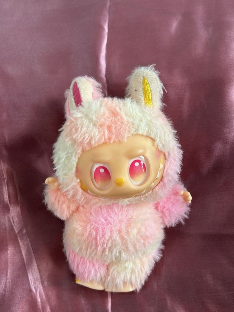 Original Labubu (Pink)