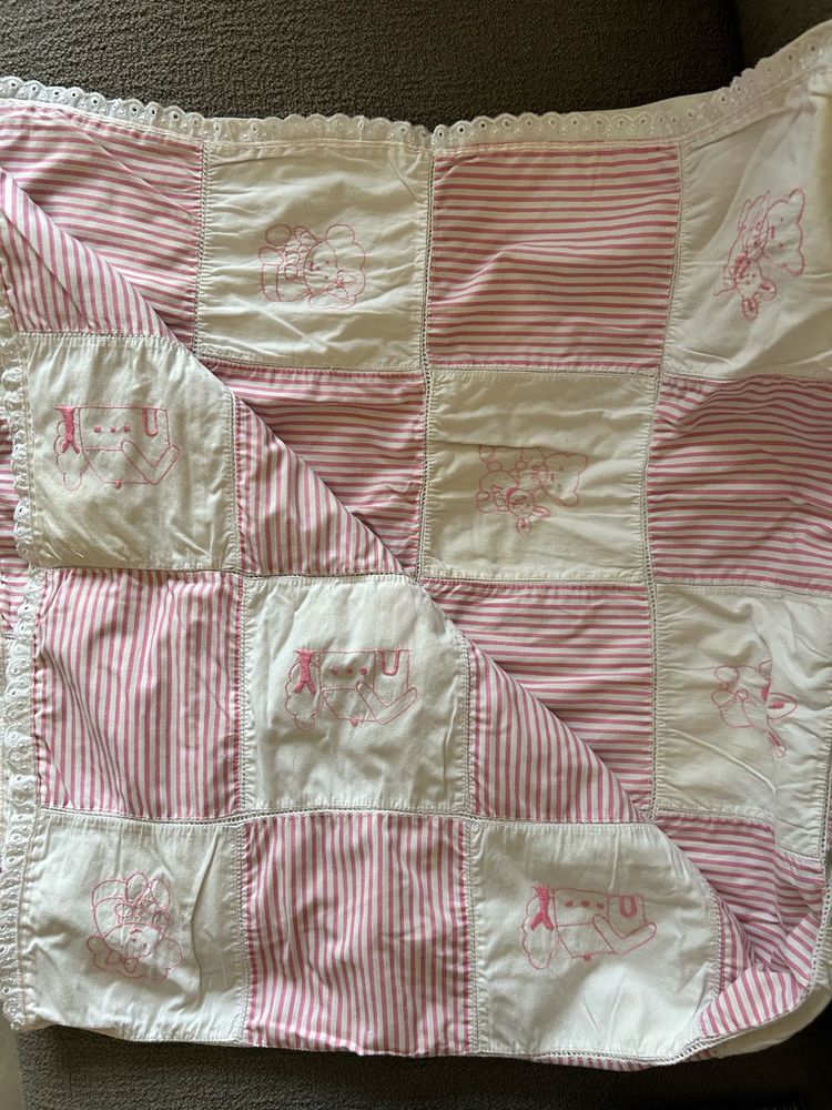 Pink &amp; White Baby Hand-embroidered blanket