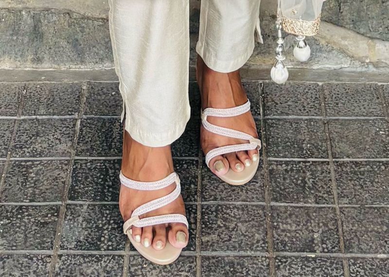 Stylish Embellished Flat Sandals