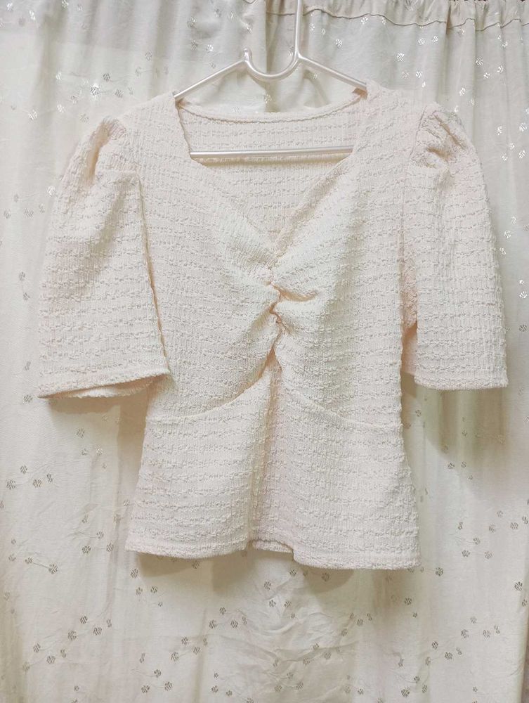 Elegant Textured Puff Sleeve Top