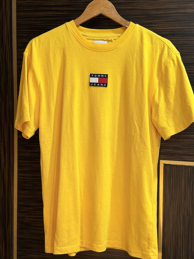 TOMMY HILFIGER YELLOW UNISEX