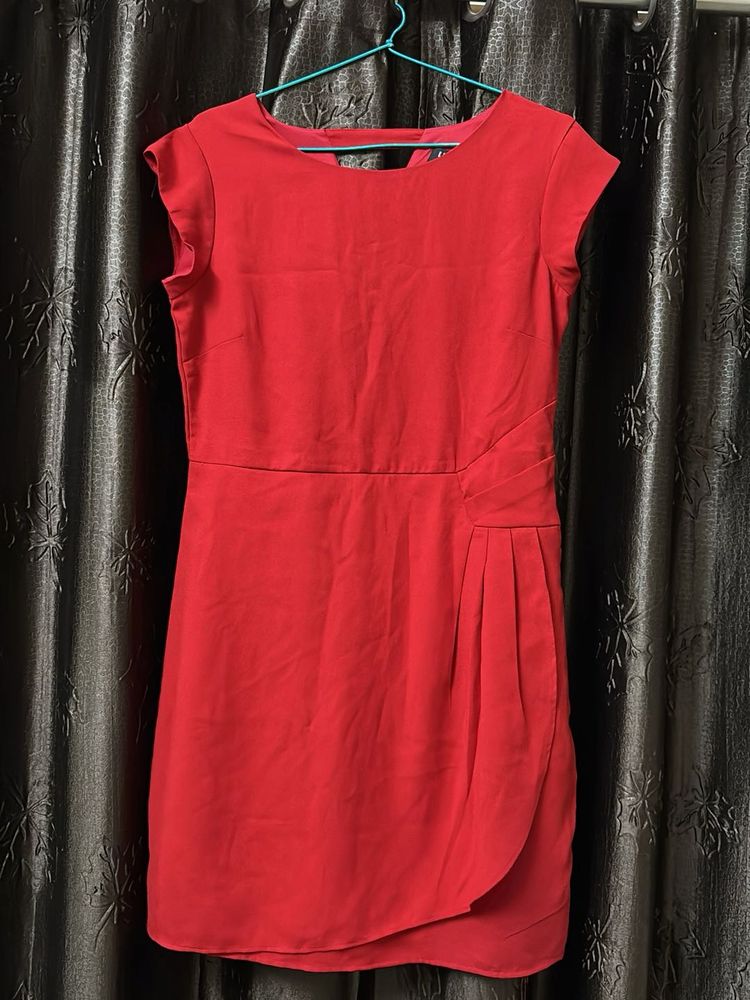 Chic Red Dress