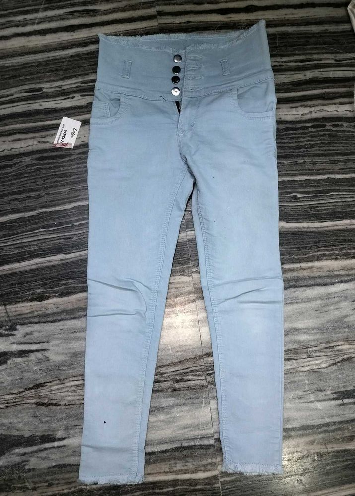 High Waisted Light Blue Jeans