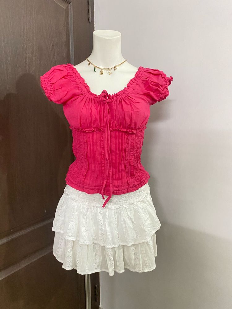 Chic Ruffled Pink Top