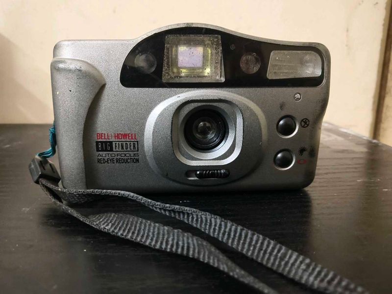 Bell &amp; Howell Big Finder Camera