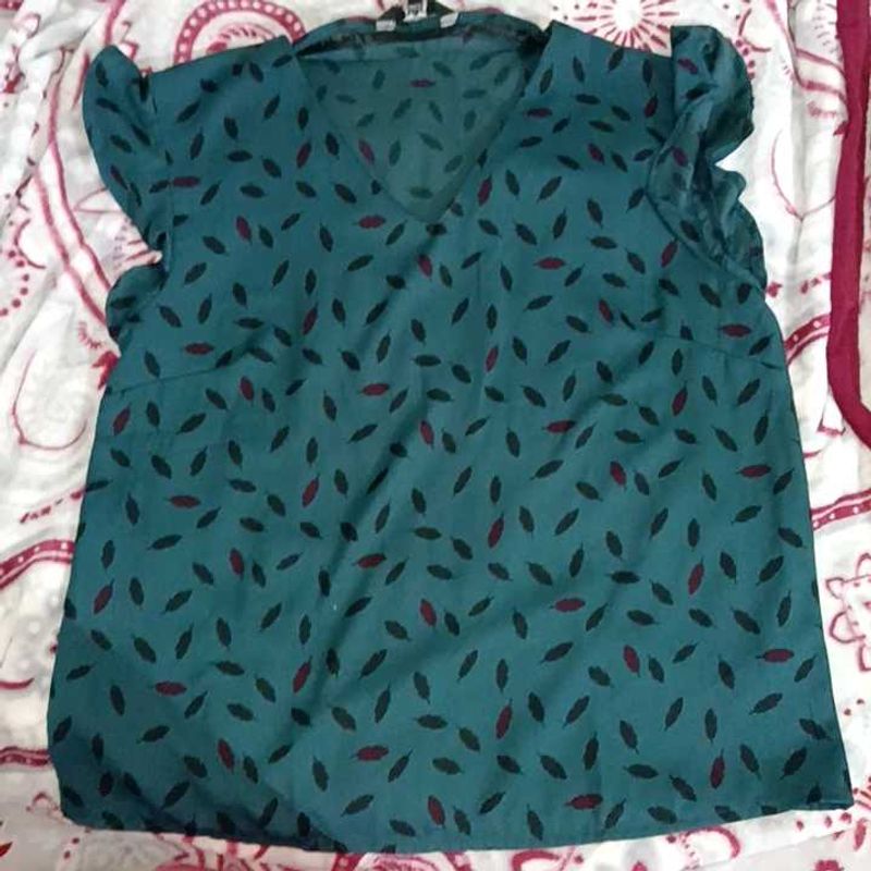 Teal Leaf Print Flutter Sleeve Top