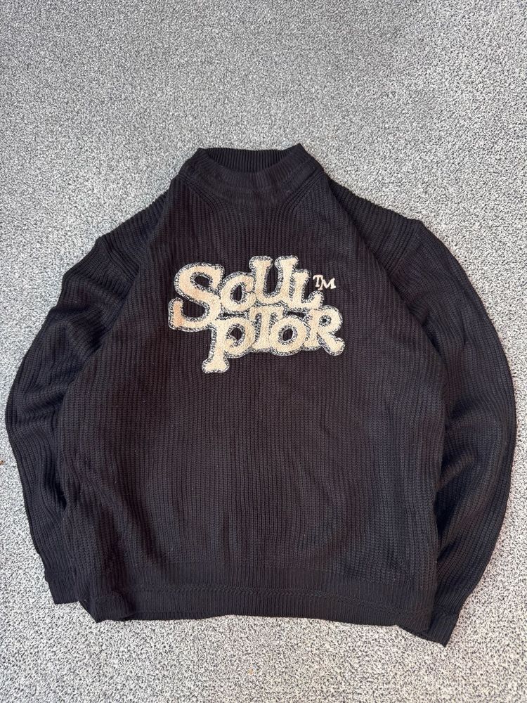Sculptor Embroidered Mock Neck Sweater