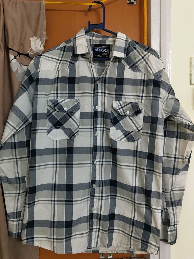Double Pocket Shirt