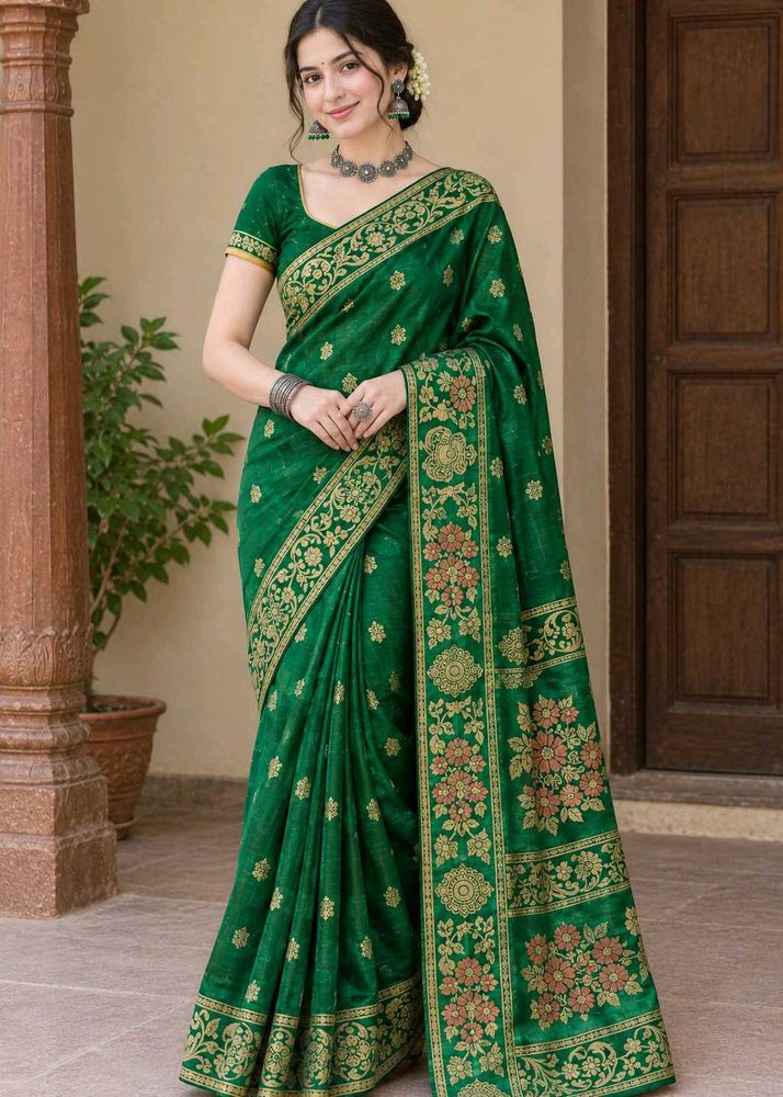 Beautiful Green Saree 🎀