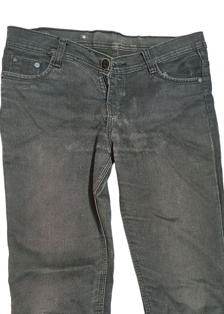 Women Back Stylish Jean