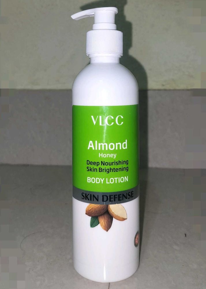 VLCC Almond Body Lotion