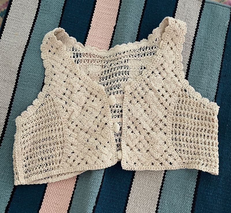 Knitted shrugs