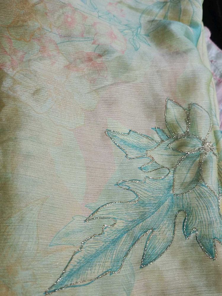 Floral Print saree
