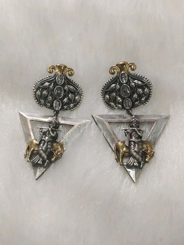 Silver Look Alike Earing