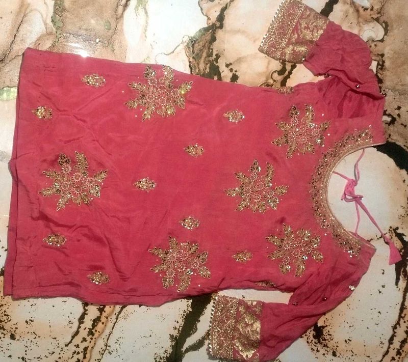pathani  silky smooth soft shinig suite suEmbellis