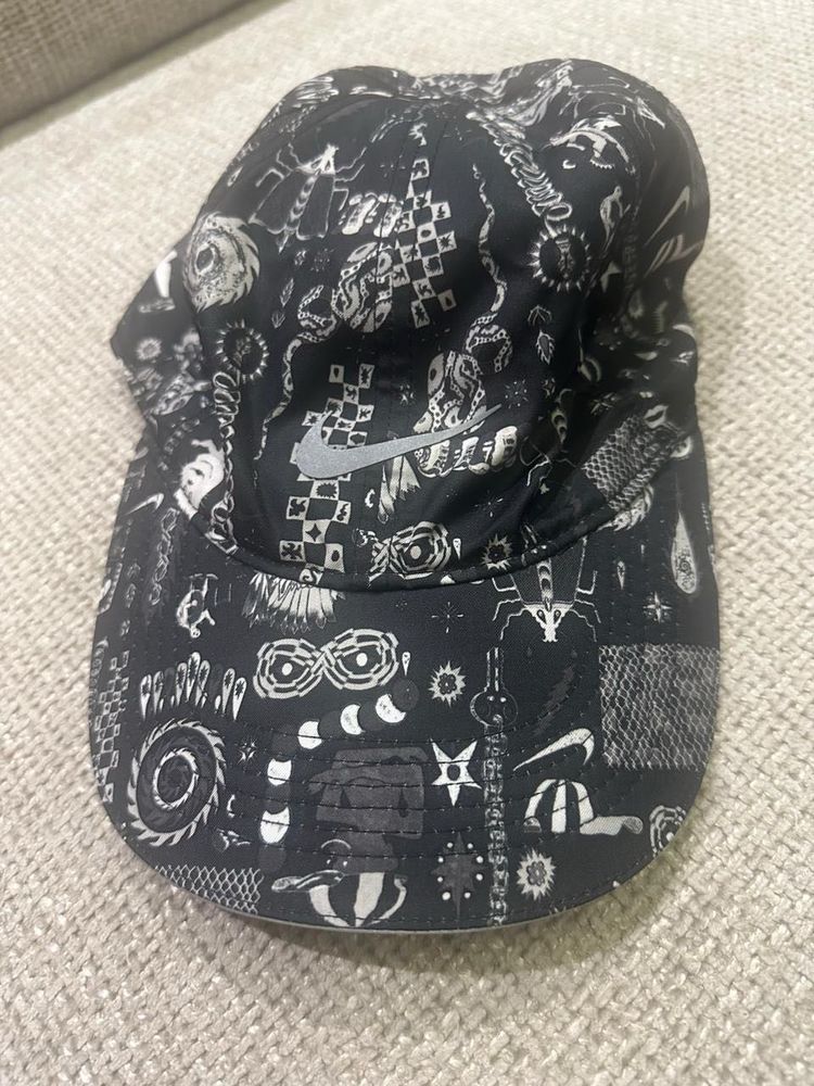 Nike Black Graphic Baseball Cap