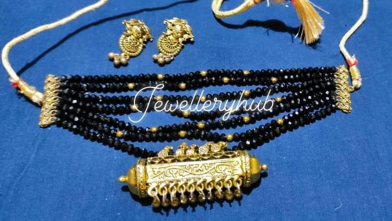 Elegant Black Bead Choker Set with Earrings