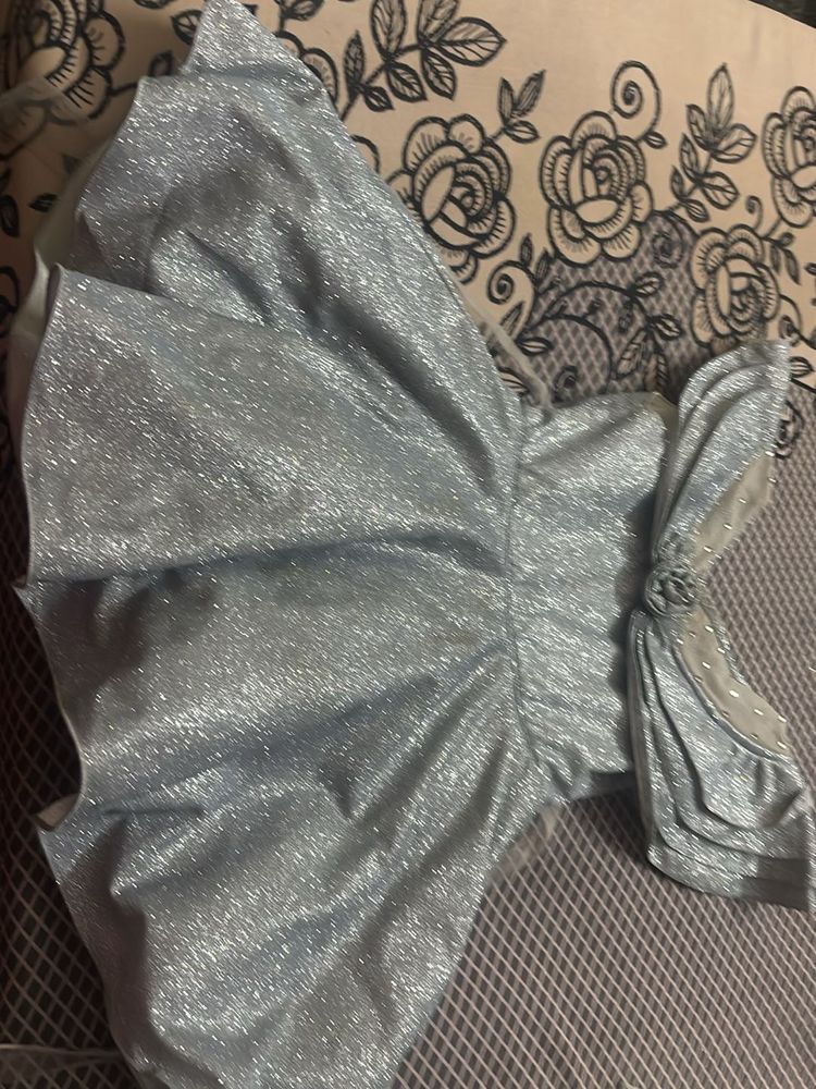sparkling grey. frock