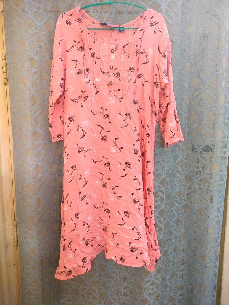 Pink floral cotton feeding kurthi