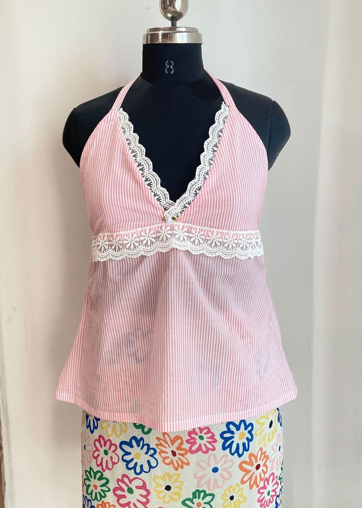 pink stripped halter neck top🌸🎀