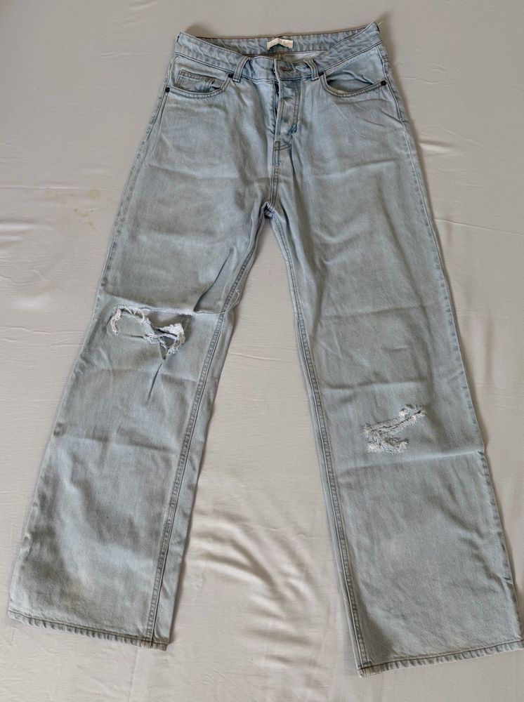 Light Wash Distressed Wide Leg Jeans