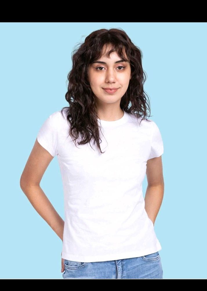 Bewakoof Classic White Crew Neck Tee