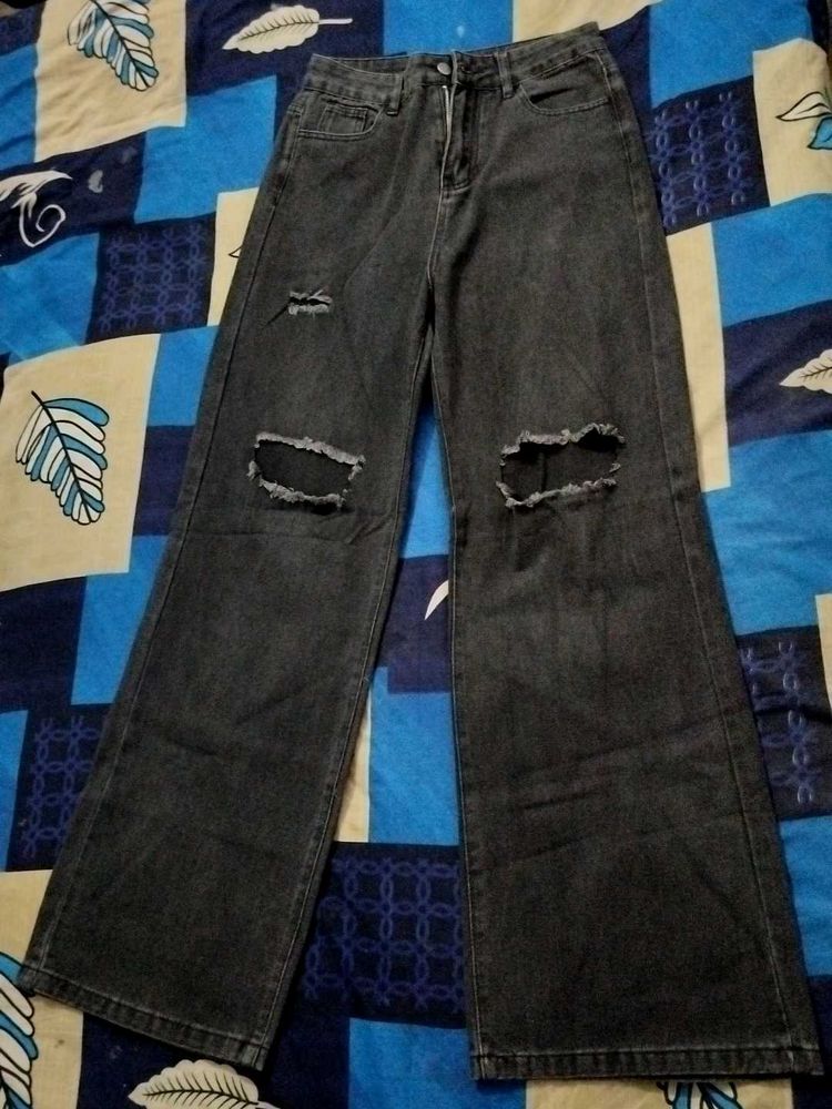 Black ripped baggy savana jeans for women