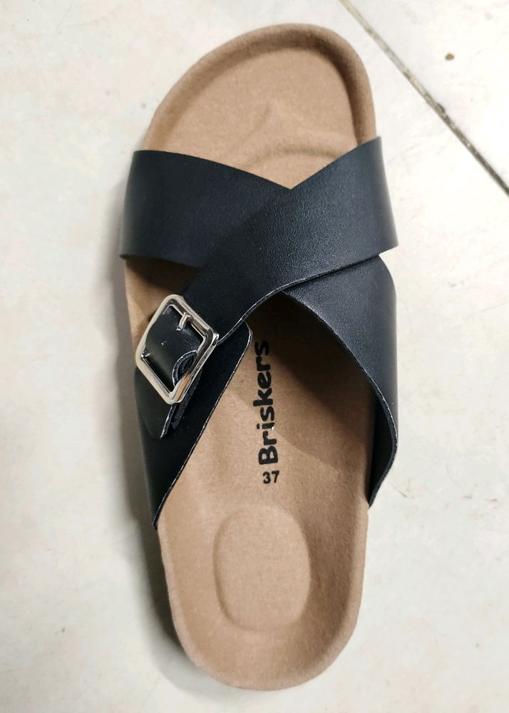Black Flipflop/Flats