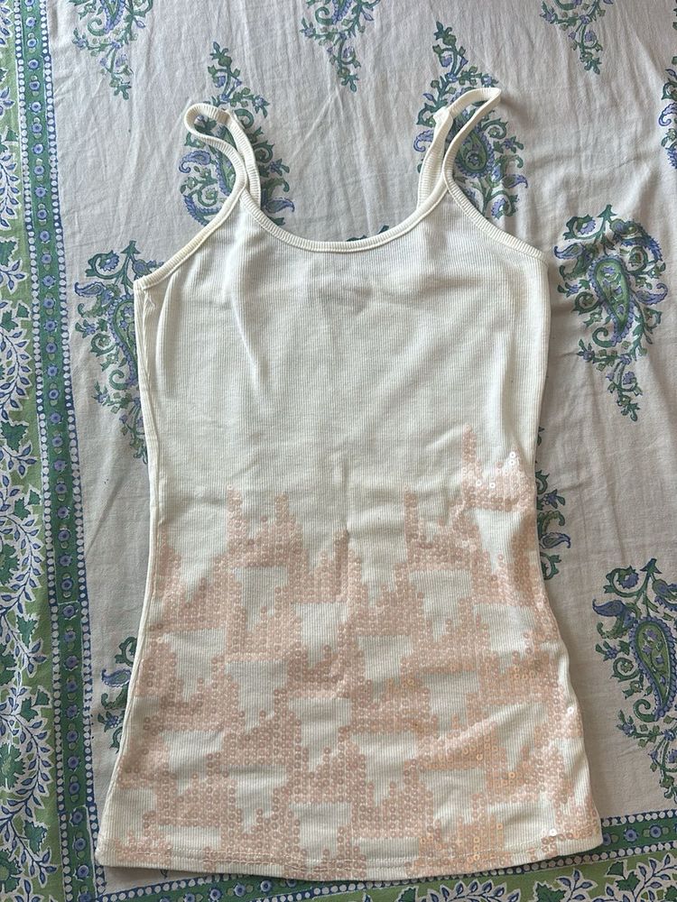 Cute White &amp; Pink Sequenced Tank Top