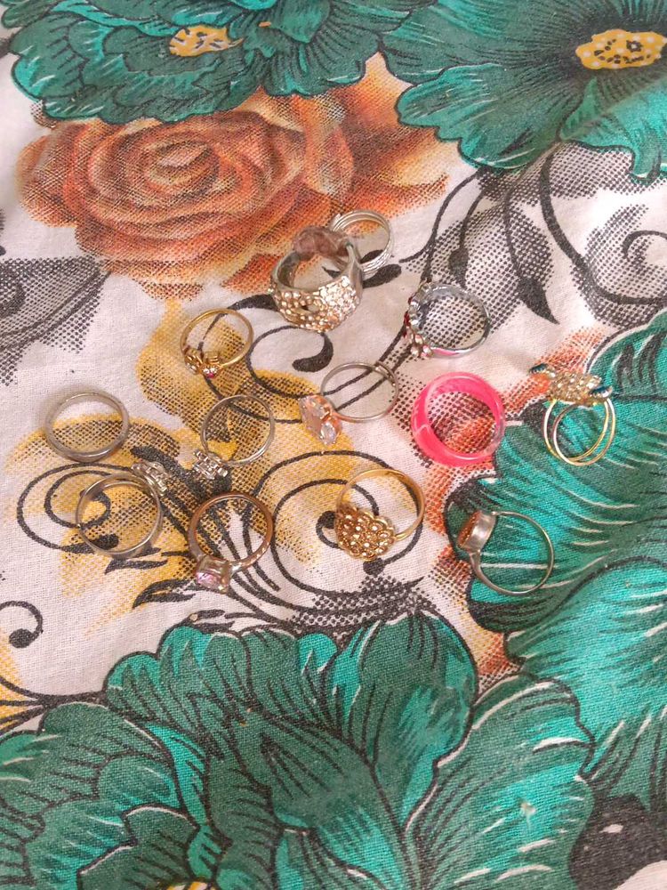 Assorted Ring Collection 13 rings