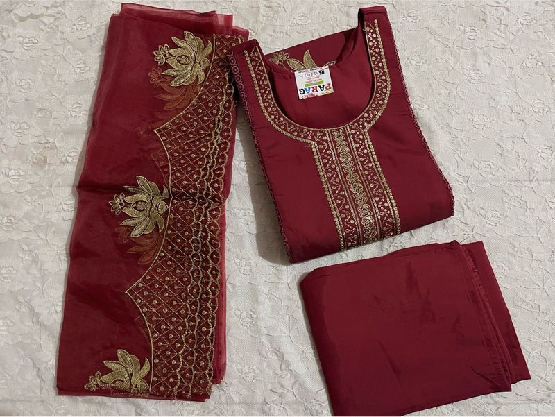 Desi Embroidered sequence, Lotus Kurti set