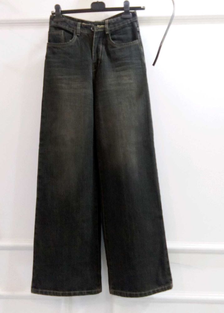 wide leg jeans