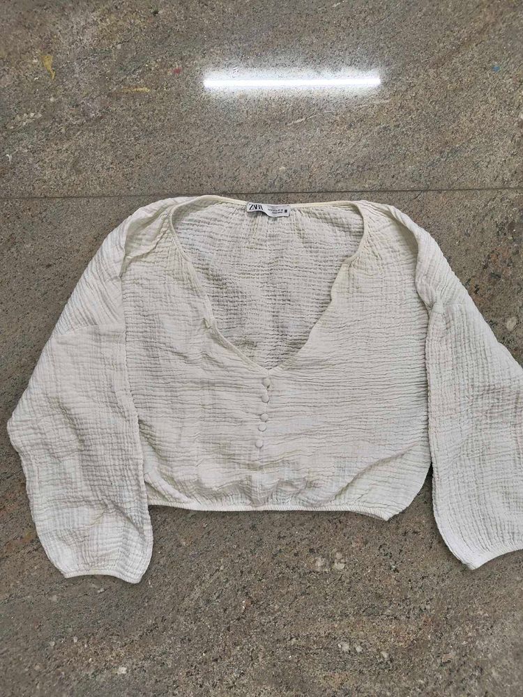 ZARA White Textured Button-Up Crop Top